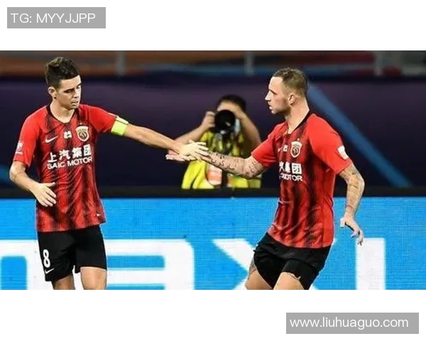 深圳足球队与上海足球队赛后复盘分析意识碰撞与战术较量 深圳足球队与上海足球队赛后复盘分析意识碰撞与战术较量