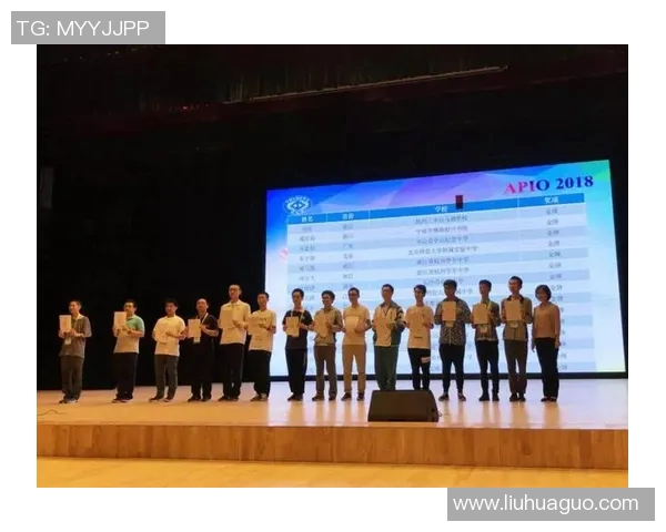 刘强独家分享羽毛球技巧与心得助你提升竞技水平与乐趣 刘强独家分享羽毛球技巧与心得助你提升竞技水平与乐趣