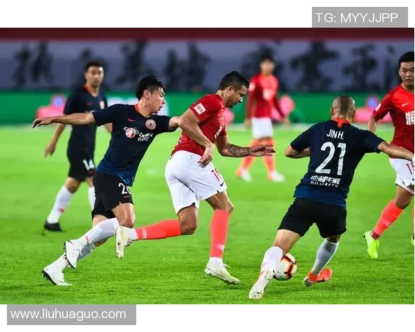 南京足球队以86分领跑挑战赛积分榜展现强劲实力