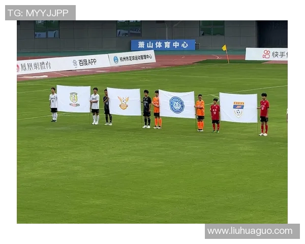 杭州足球队个人能力深度对比分析及未来发展潜力探讨 杭州足球队个人能力深度对比分析及未来发展潜力探讨